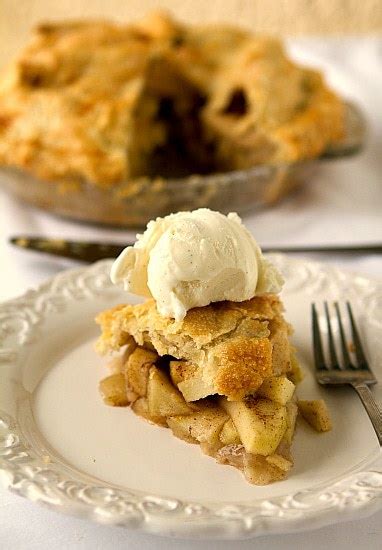 Classic Apple Pie Brown Eyed Baker