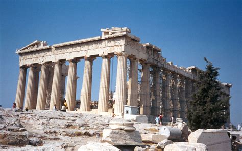 backpacking athens cheap flights hostels tours train