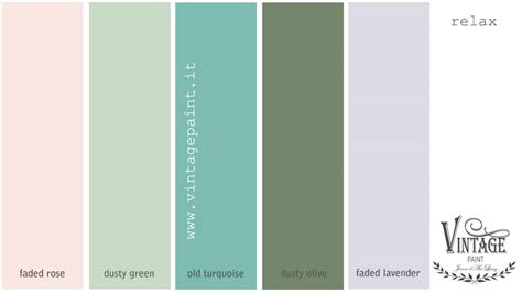 Chalk paint bed, distressing chalk paint, chalk paint projects, chalk paint furniture,. palette colori VP - vintagepaint