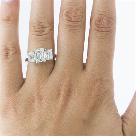 emerald cut  stone engagement ring setting  platinum