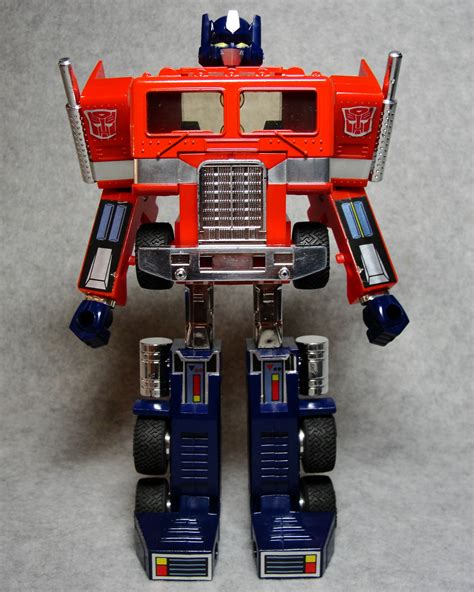jamspeeds toys autobot optimus prime