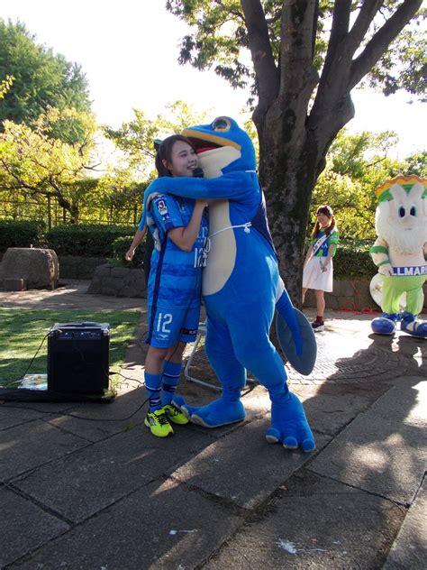 サル男 茨城への愛が半端ない On Twitter 一平くん、同じ青だからって、ベルクイはカエルじゃないぞー！それにしてもベルクイも可愛い