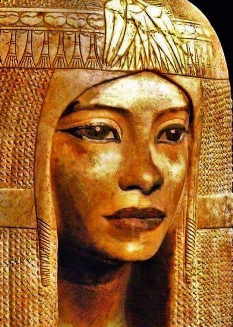 pin by amyra adeljabr on egypt beauty ancient egyptian artifacts