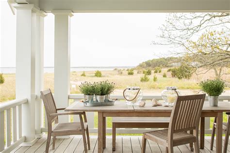 outdoor living create  inviting outdoor retreat