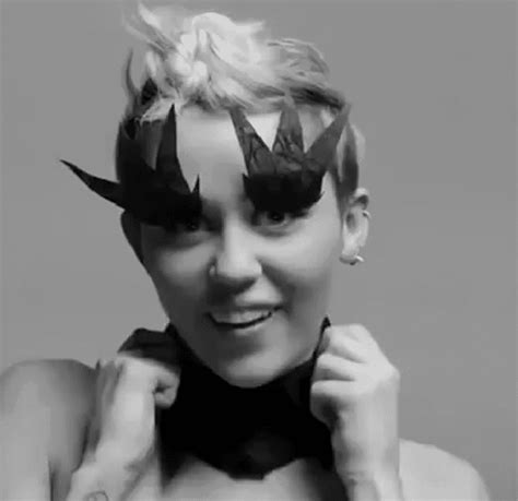 10 Racy S From Miley Cyrus Bondage Video That Ll Tie You Up In Knots