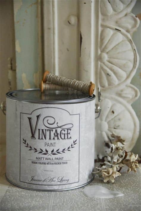 I colori possono essere mescolati tra di loro per . La Vintage chalk Paint che rivoluziona il modo di pitturare