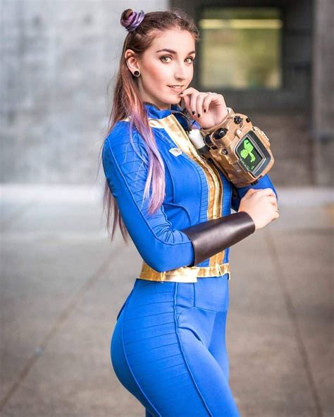 helliamkate fallout sole survivor cosplay fallout cosplay woman