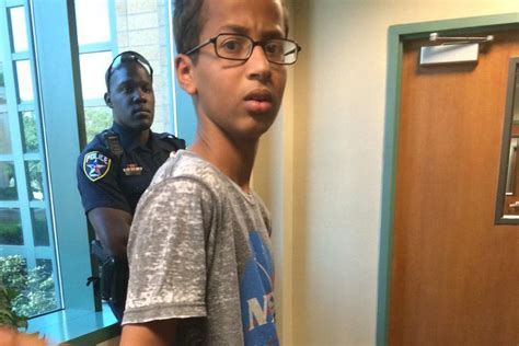 Ahmed Mohamed Won T Be Charged For Bringing Homemade Clock