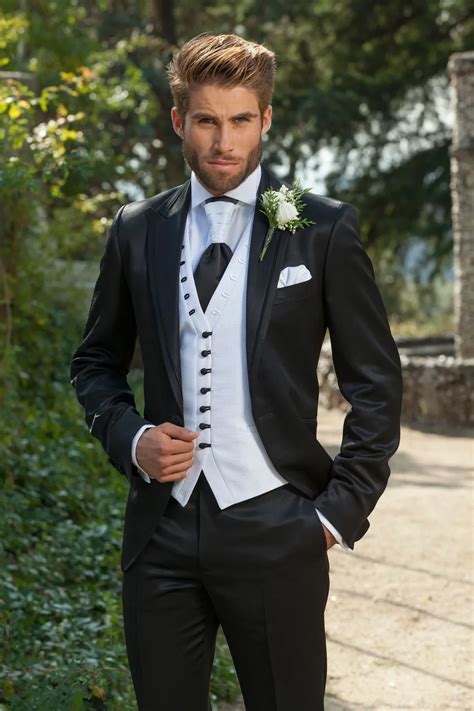 Buy 2018 Italian Men Suits Groom Tuxedos Wedding