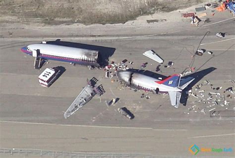 plane crash weird google earth