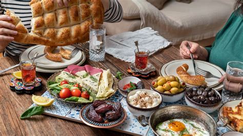 zon  gratis maaltijden tijdens ramadan  roermond limburg