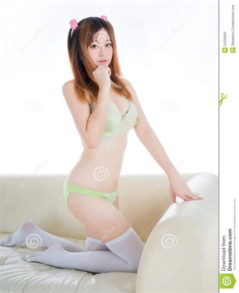 Fille Asiatique Sexy De Femme Dans Le Style Japonais De Sous Vêtements