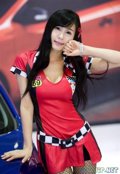 korea sexy race queen park soo kyung i am an asian girl