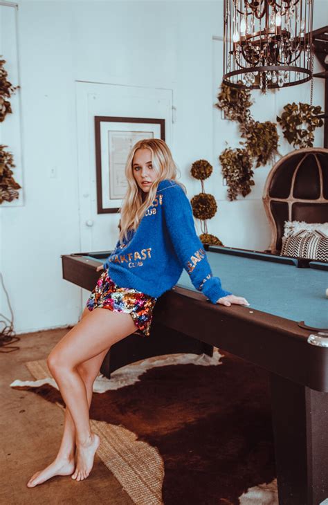 49 Sexy Pictures Of Madison Iseman S Legs Will Blow Your Minds