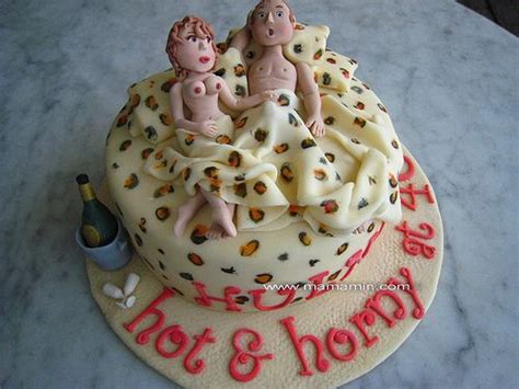 funny birthday cakes for adults here s one variation for someone who is hot and horny at 40