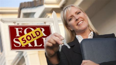 Unattractive Real Estate Agents Achieve Quicker Sales