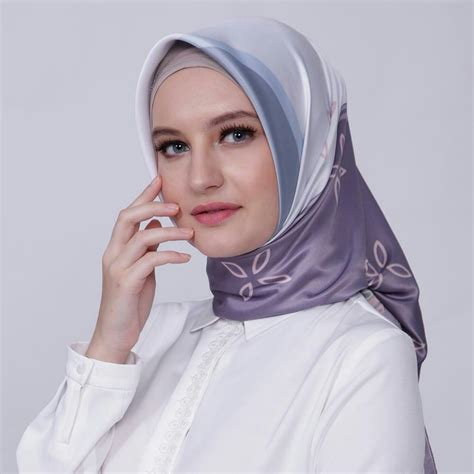 ide keren hijab zoya angela  graff