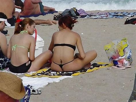 Public Amateur Thong Bikini Ass And Tits On Beach And Pool