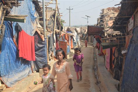 Un Refugee Agency Raises 340m To Assist Rohingya In Bangladesh — Benarnews