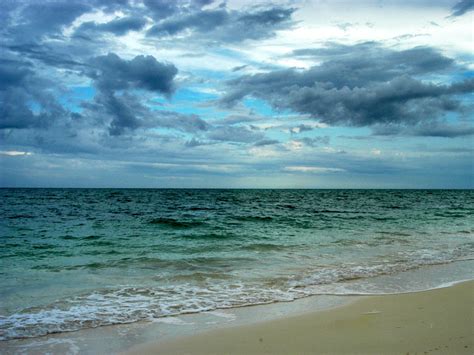 Nude Beach Bahamas Siri 2 Spinnerslongboards