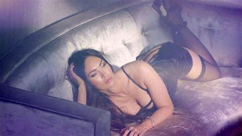 megan fox body hot as hell — promotes sexy lingerie frederick s of hollywood scandal planet