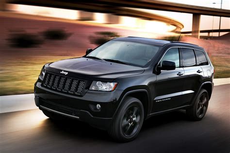 jeep debuts stealthy grand cherokee special  houston auto show asks consumers