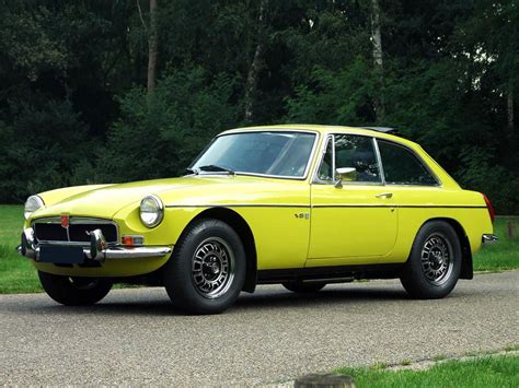 mg mgb technical specifications  fuel economy