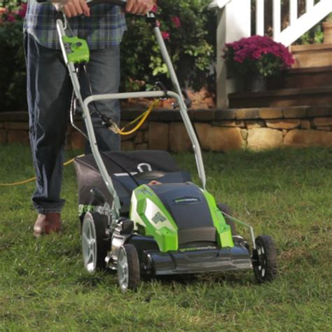 Greenworks 13 Amp 21 Inch Corded Lawn Mower 25112