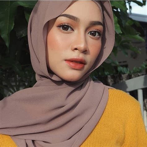 hijab world inspirasimuslimah riasan wajah wanita gaya hijab