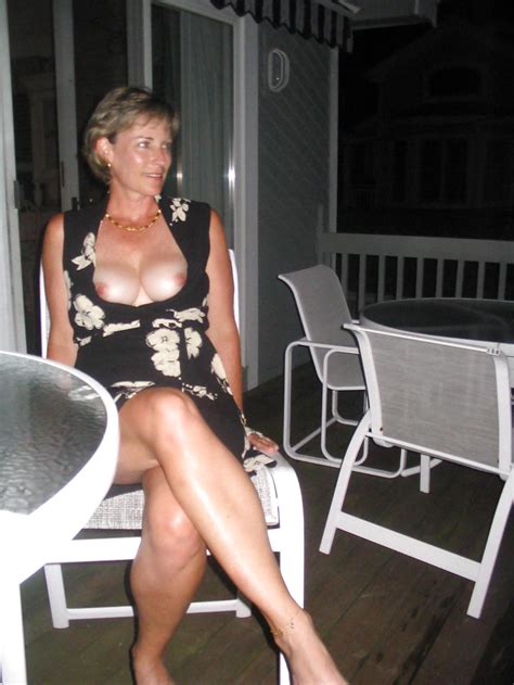 uber hot milf housewife 3rd album 42 pics xhamster