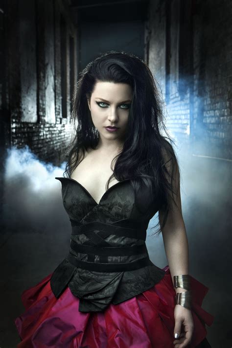 Amy Lee Evanescence • Red Light Management