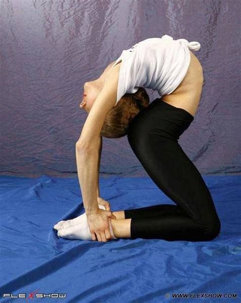 Pin Di Betsy Shuttleworth Su Contortion