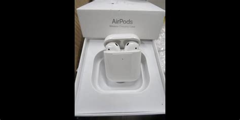 fake airpods detected  seized due  pool quality packaging tomac