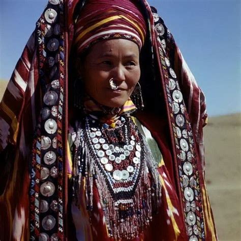 Uzbekistan Traditional Outfits Women Women S Robe