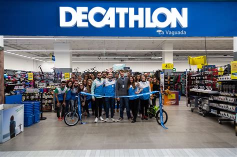 decathlon amplia  reinaugura su tienda en el centro comercial la vaguada de madrid