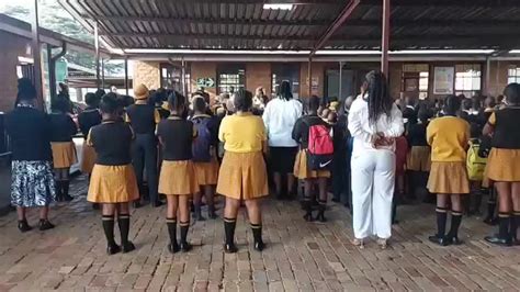 assembly lstarting  day   prayer qedusizi primary school  kwa