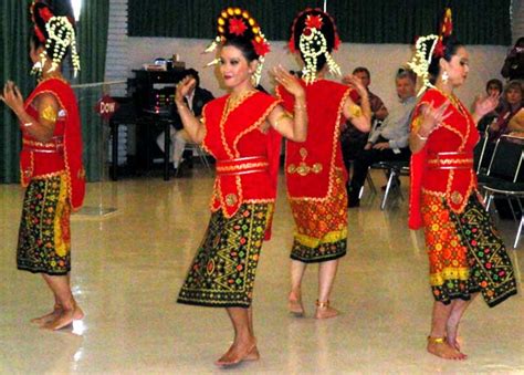 yapong dance one of betawi folk dance visit indonesia