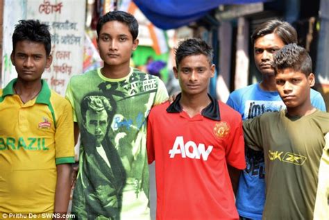 rajib roy indian teen whose mother is a prostitute to train with