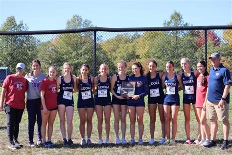 race   top girls cross country returning  state arnold clobes