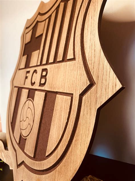 fc barcelona houten lamp gepersonaliseerd cadeau barcelona etsy