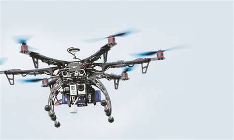 estudian proyecto  regular el uso de drones en puerto rico primera hora