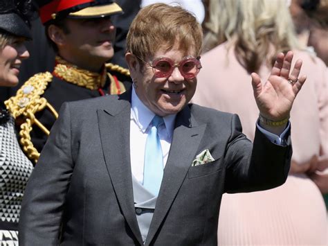 Royal Wedding Elton John Performs Songs At Reception For Prince Harry