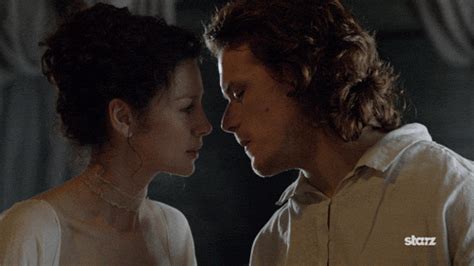 when this almost kiss happens sexy claire and jamie outlander s popsugar celebrity