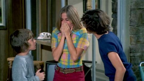 10 must watch brady bunch episodes 50 years later photos