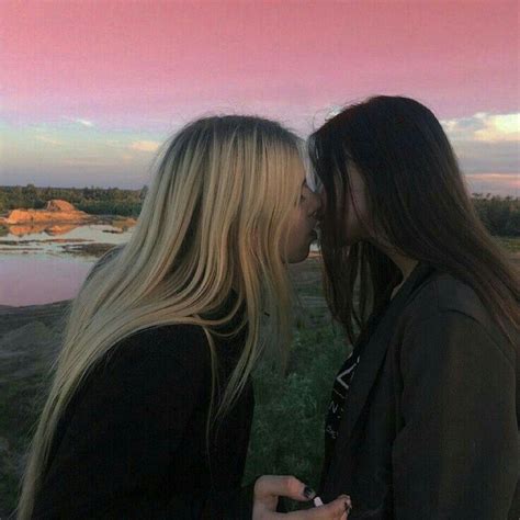 Pin De Kyuzakixz En {} ♥ Con Imágenes Fotos De Perfil Lesbianas