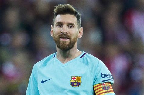 Lionel Messi Urges Barcelona Chiefs To Make Shock Move For Real Madrid