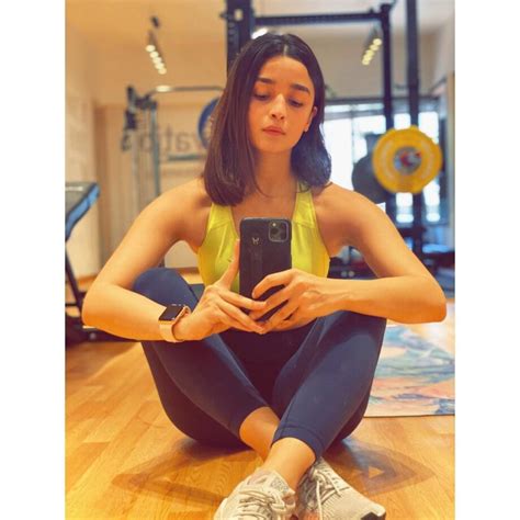 alia bhatt s hot and sexy pictures on instagram see pics iwmbuzz