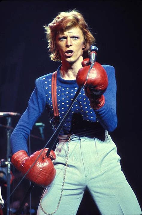 22 amazing color photographs of rock stars taken by bob gruen in the 1970s and 1980s