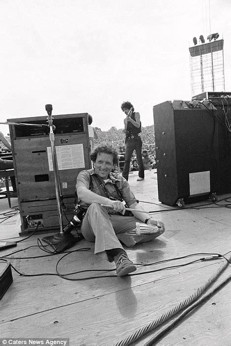 rock photographer baron wolman reveals archive of evocative images from woodstock festival