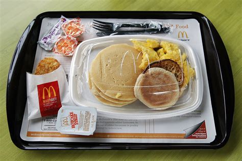 mcdonalds  day breakfast whats  menu   order money